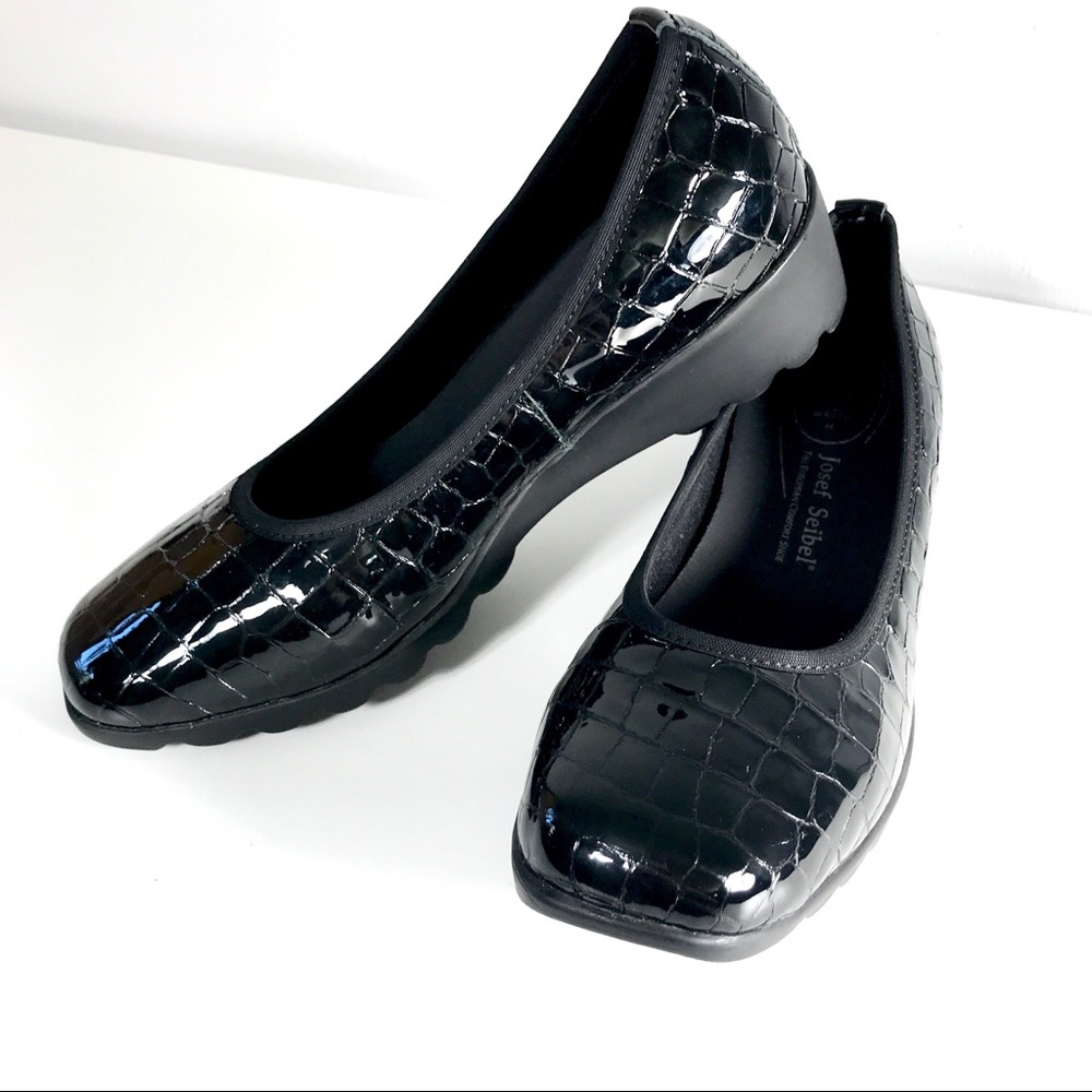 Joseph Seibel Bridget B Patent Croc Wedge 39 8 8.5
